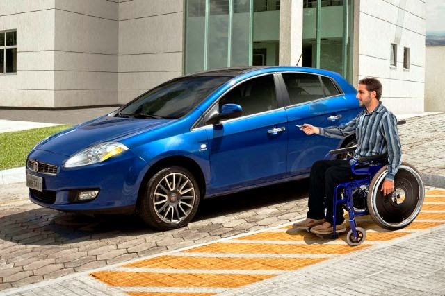Carro e portador de deficiência física